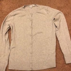 Gap Cardigan, Pettie